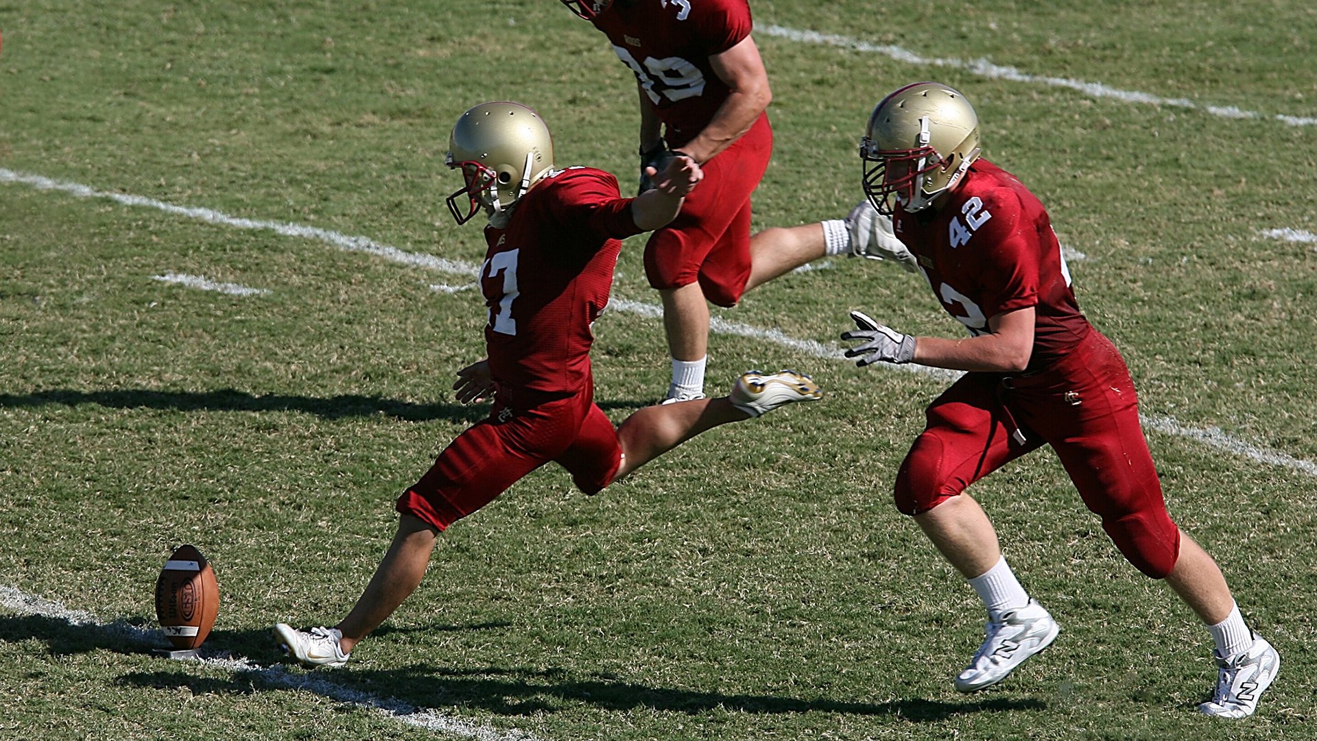 开云官网APP下载-乔·波尔曼的全能型打法为袋鼠队攻守提供更多战术选择